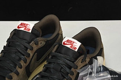 CQ4277-001 1 AIR LOW DARK TRAVIS MOCHA SCOTT JORDAN 0823